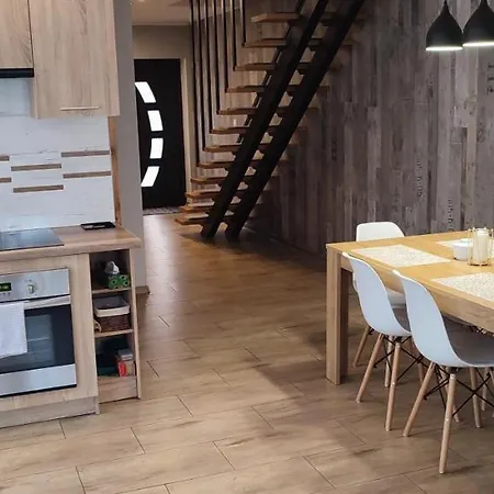 アパート Kaola イェレニャ・グーラ